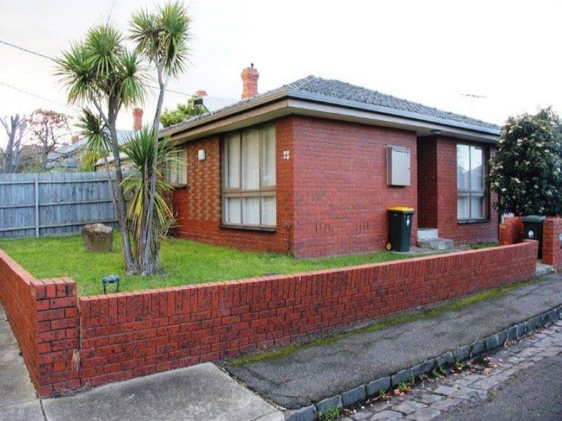 2 bedrooms Villa in 1/28 Sutherland Street BRUNSWICK VIC, 3056