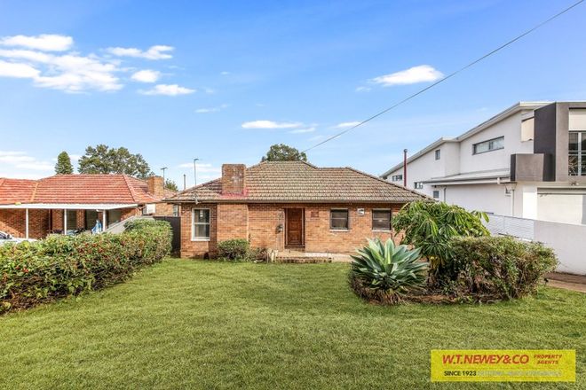 Picture of 22 Lowry Street, MOUNT LEWIS NSW 2190