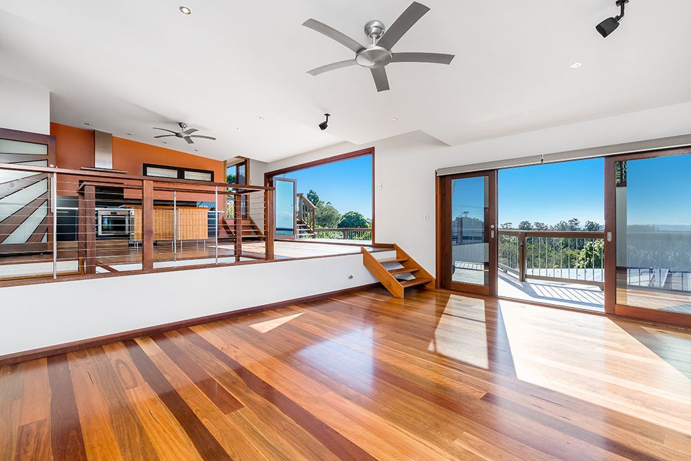 4 bedrooms House in 1/8 Yengarie Way OCEAN SHORES NSW, 2483