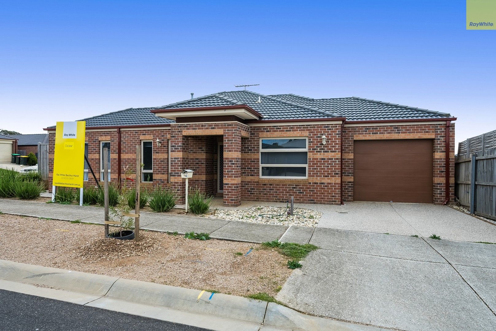 3 bedrooms House in 14A College Square BACCHUS MARSH VIC, 3340