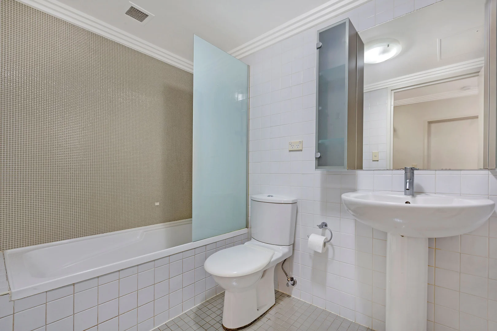 Additional image 7 of 16506/177-219 Mitchell Road, Erskineville NSW 2043