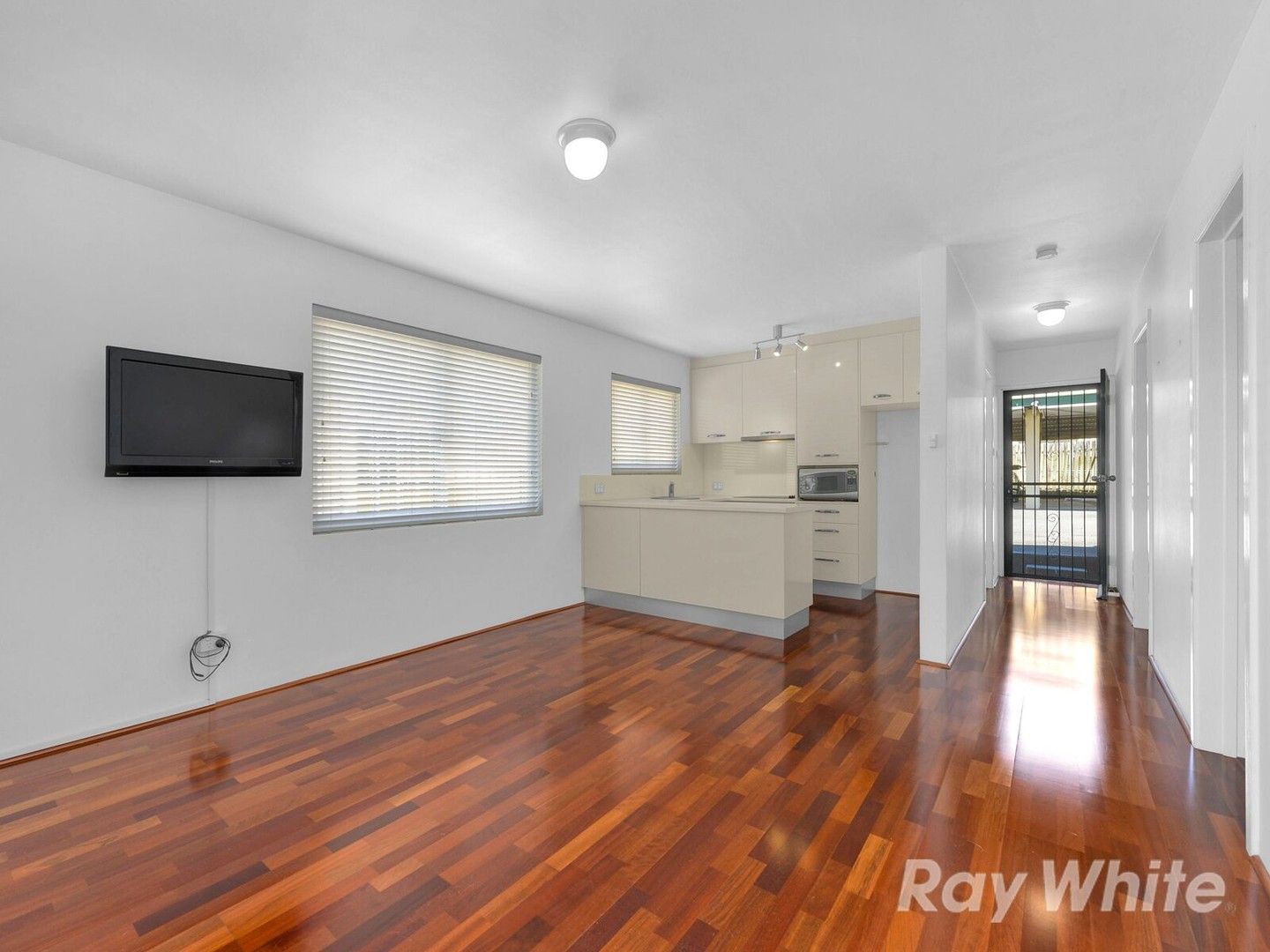 2 bedrooms Apartment / Unit / Flat in 1/20 Wellington Street CLAYFIELD QLD, 4011