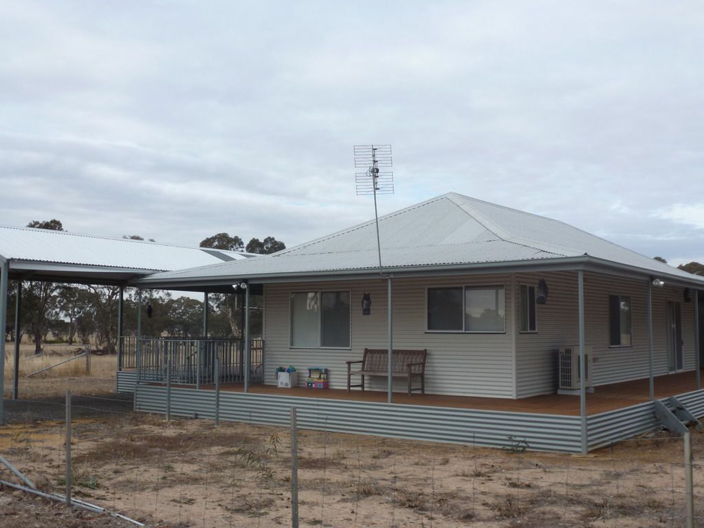 969 Dunkeld-Moyston Road, Moyston VIC 3377, Image 1