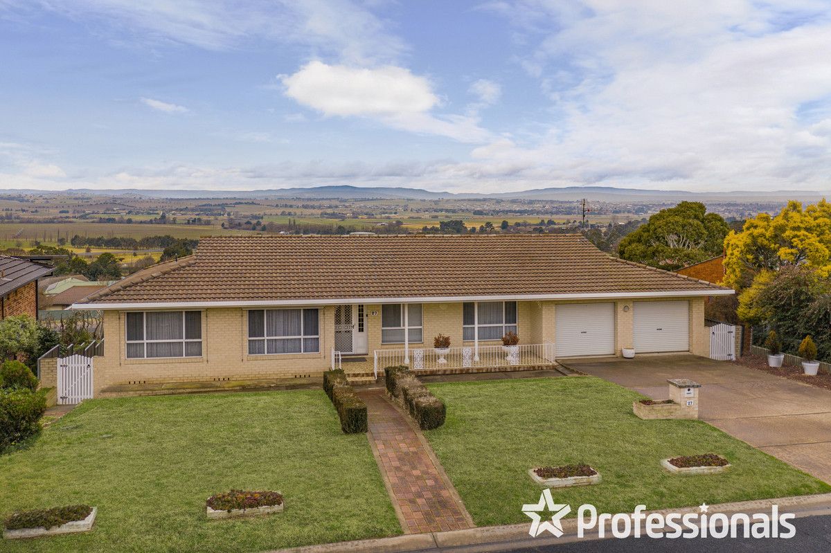 27 Lorimer Street, Llanarth NSW 2795, Image 0