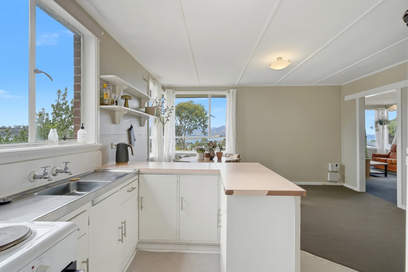 Additional image 8 of 2 Spring St, Claremont TAS 7011
