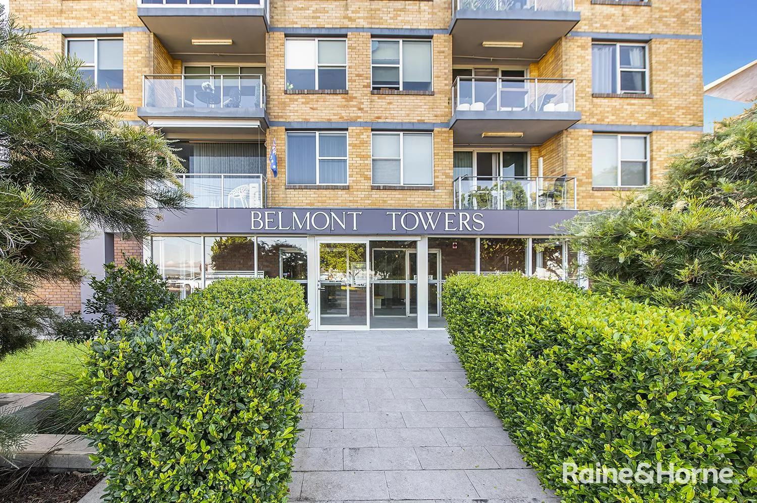 Lakeside Living in the Heart of Belmont!, Belmont