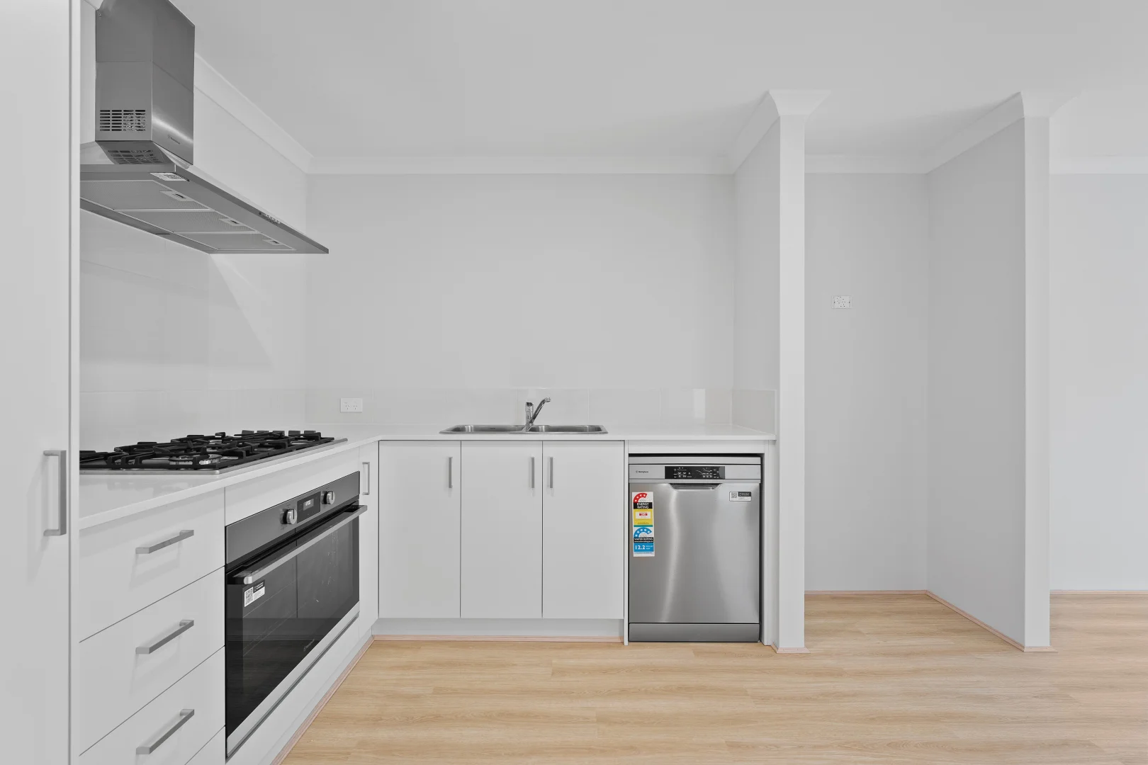 Additional image 11 of 119 Badgerup Avenue, Lakelands WA 6180