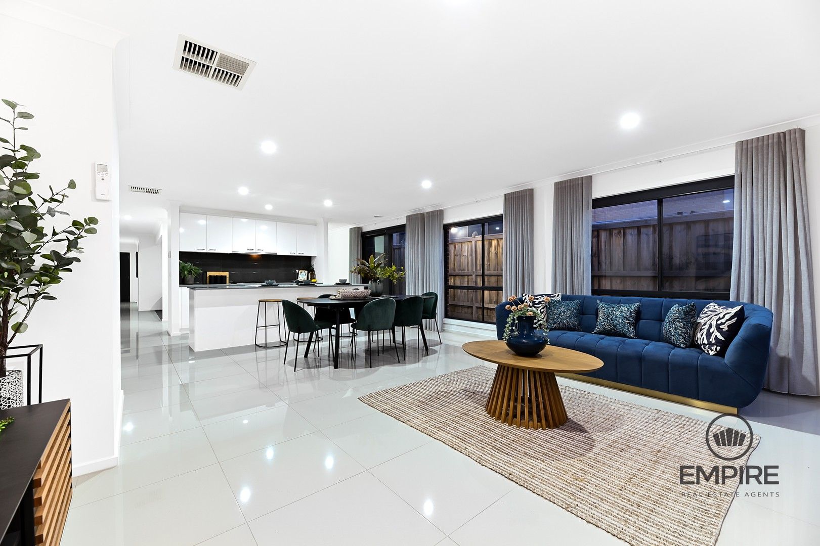 4 bedrooms House in 75 Graziers Crescent CLYDE NORTH VIC, 3978