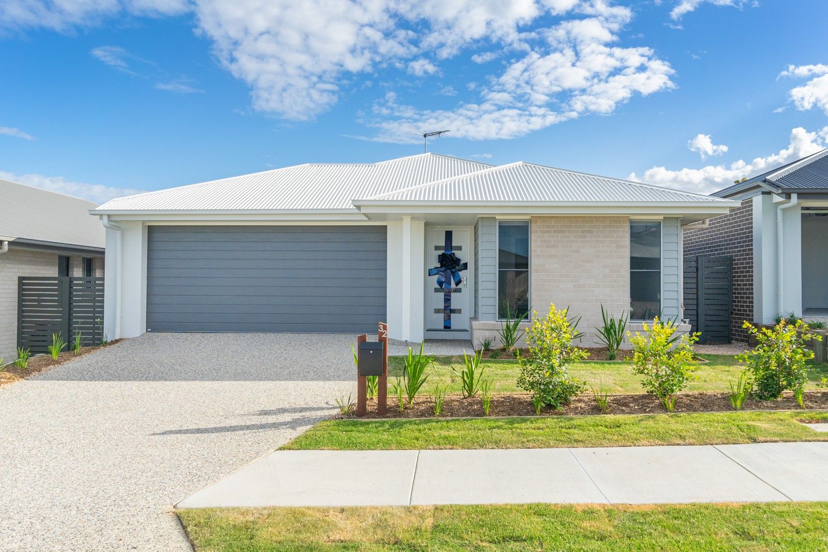 4 bedrooms House in 32 Flannery Terrace PARK RIDGE QLD, 4125