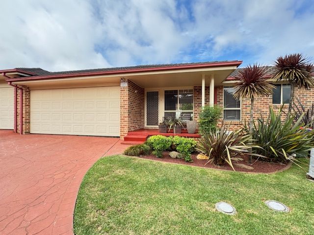 3 bedrooms Villa in 4/39 Caledonian St BEXLEY NSW, 2207
