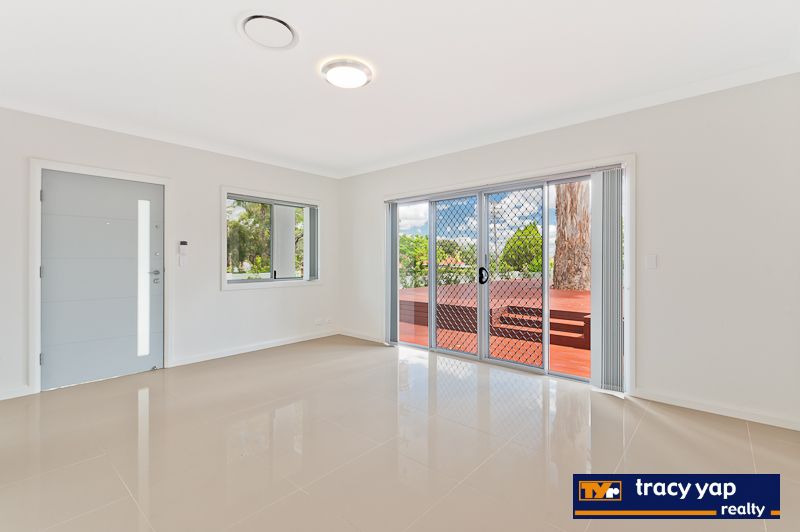 29 Moira Avenue, DENISTONE WEST NSW 2114, Image 2