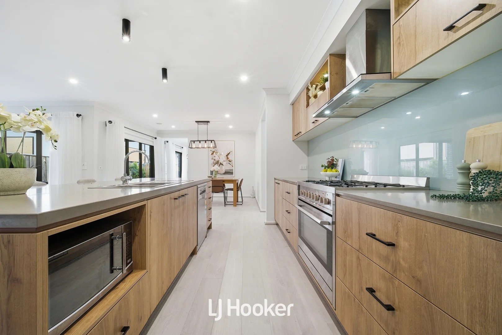 Additional image 10 of 43 Somme Crescent, Berwick VIC 3806