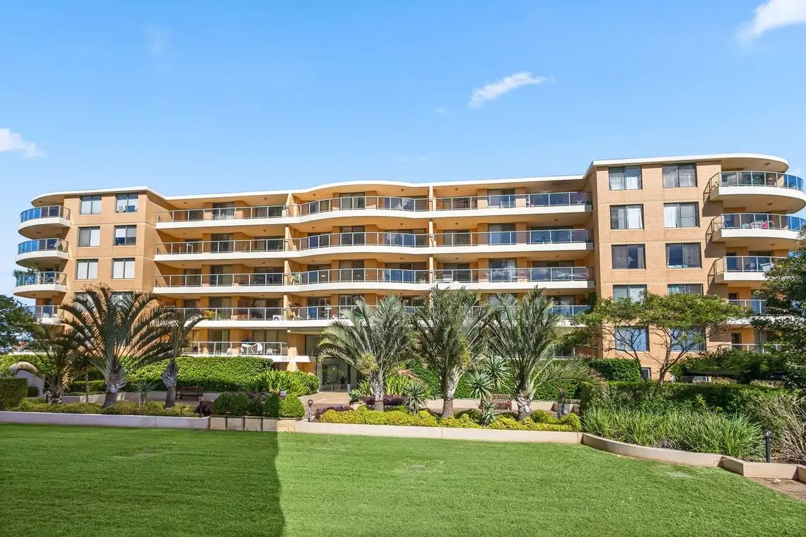602/7 Rockdale Plaza Drive, Rockdale NSW 2216 Apartment For Rent