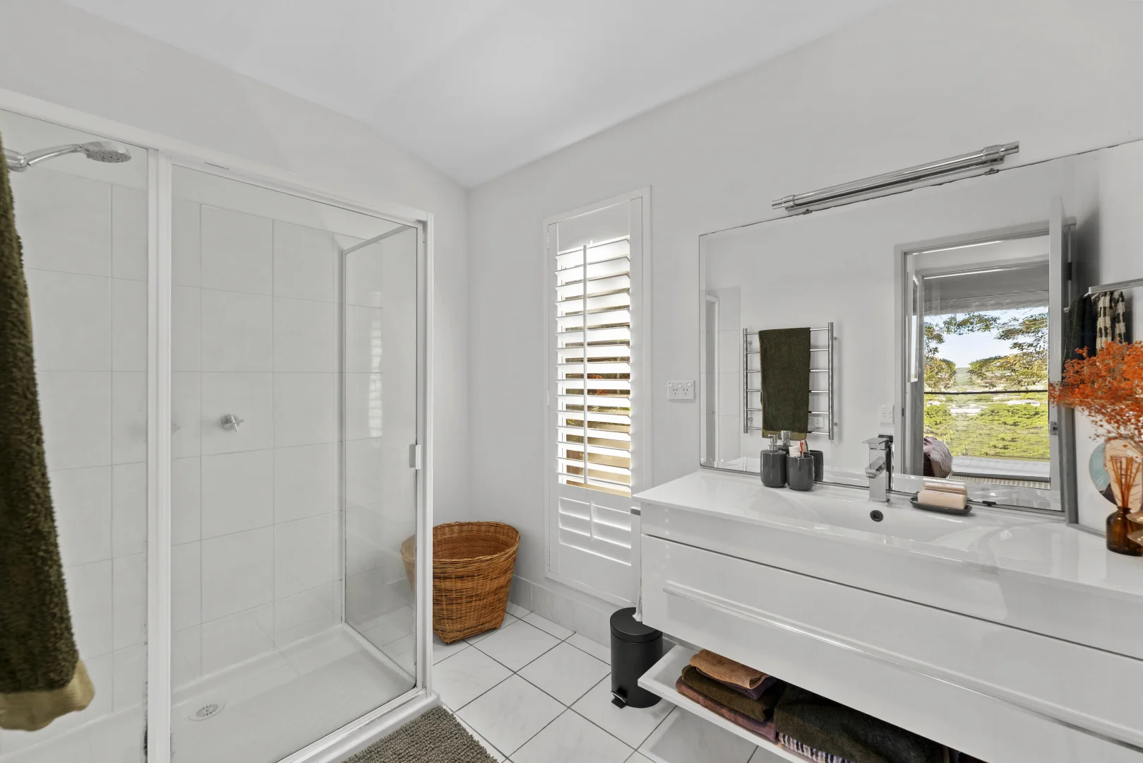 Additional image 22 of 11 Chidlow Court, Elanora QLD 4221