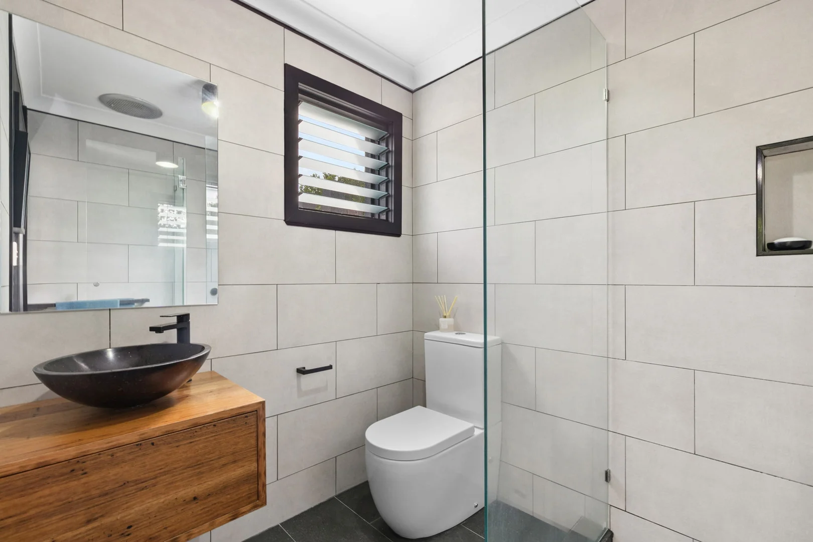 Additional image 8 of 12 Burgess Drive, Tewantin QLD 4565