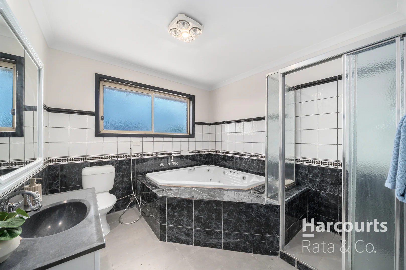 Additional image 13 of 27 Woolnough Drive, Mill Park VIC 3082