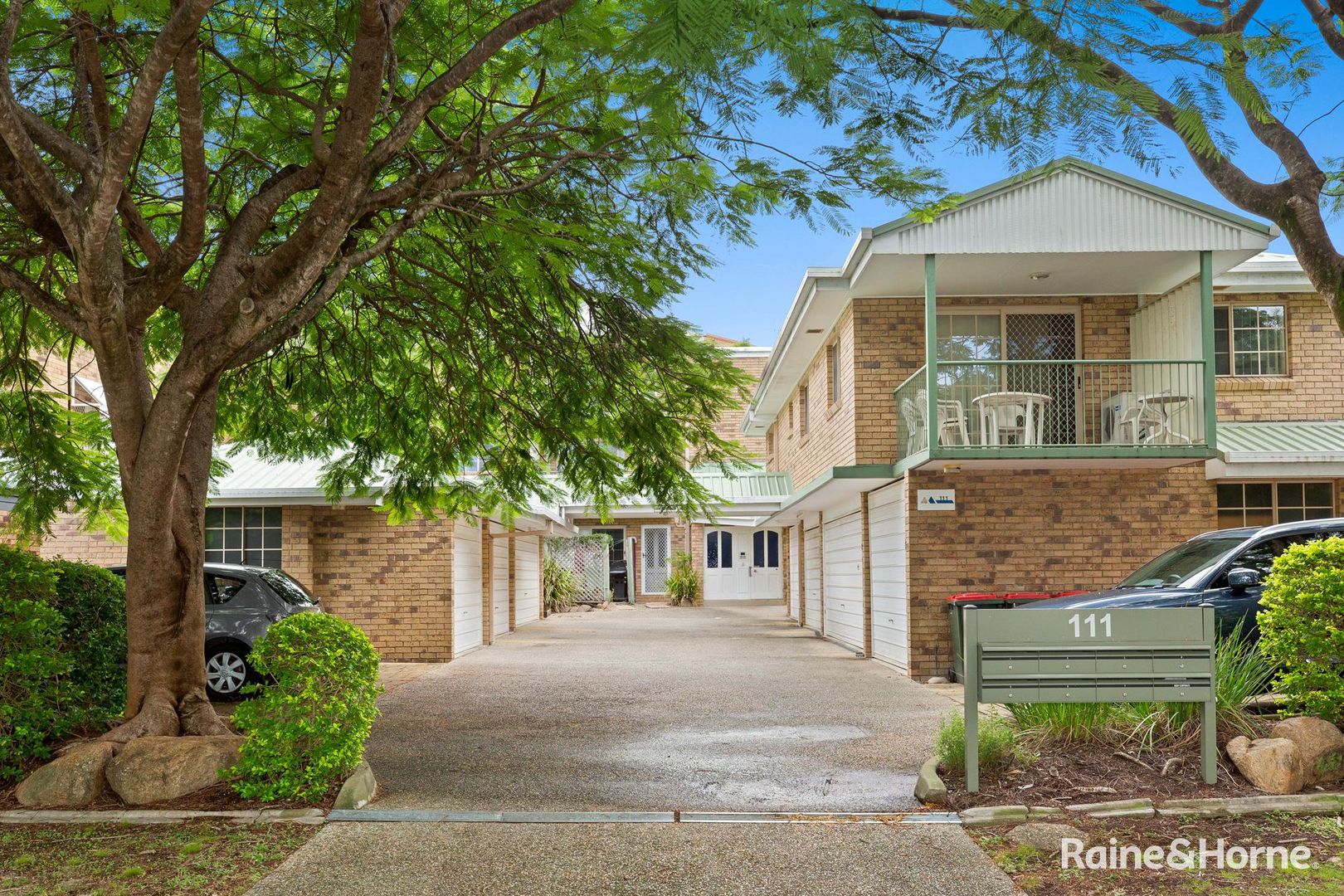 4/111 Central Avenue, Indooroopilly QLD 4068