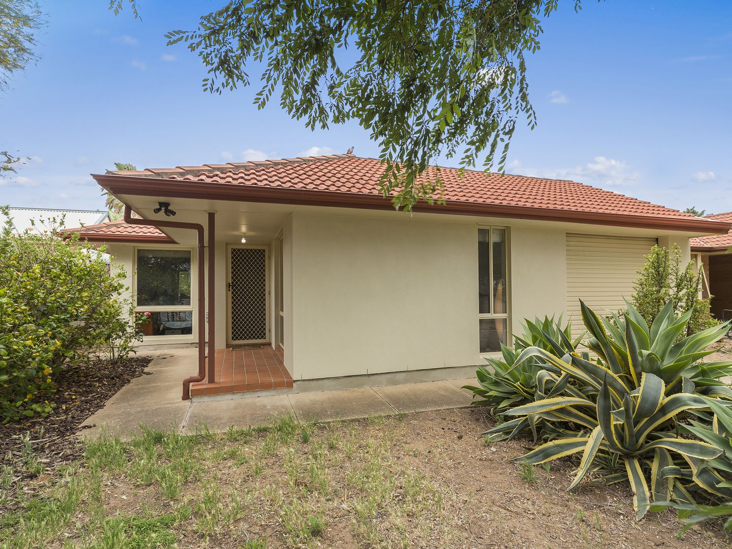 25 Whitestone Crescent, Seaford Rise SA 5169, Image 1