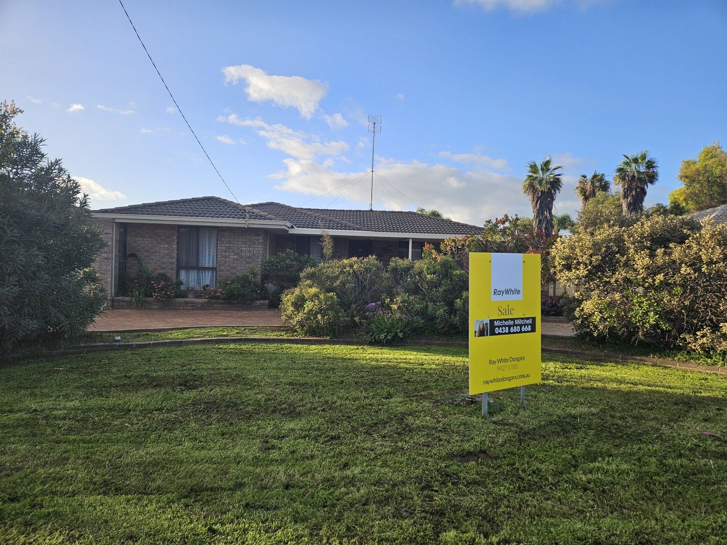 28 Clementina Road, Dongara WA 6525, Image 0