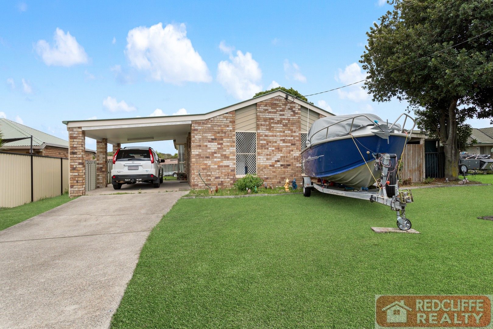 3 bedrooms House in 35 Coman Street South ROTHWELL QLD, 4022