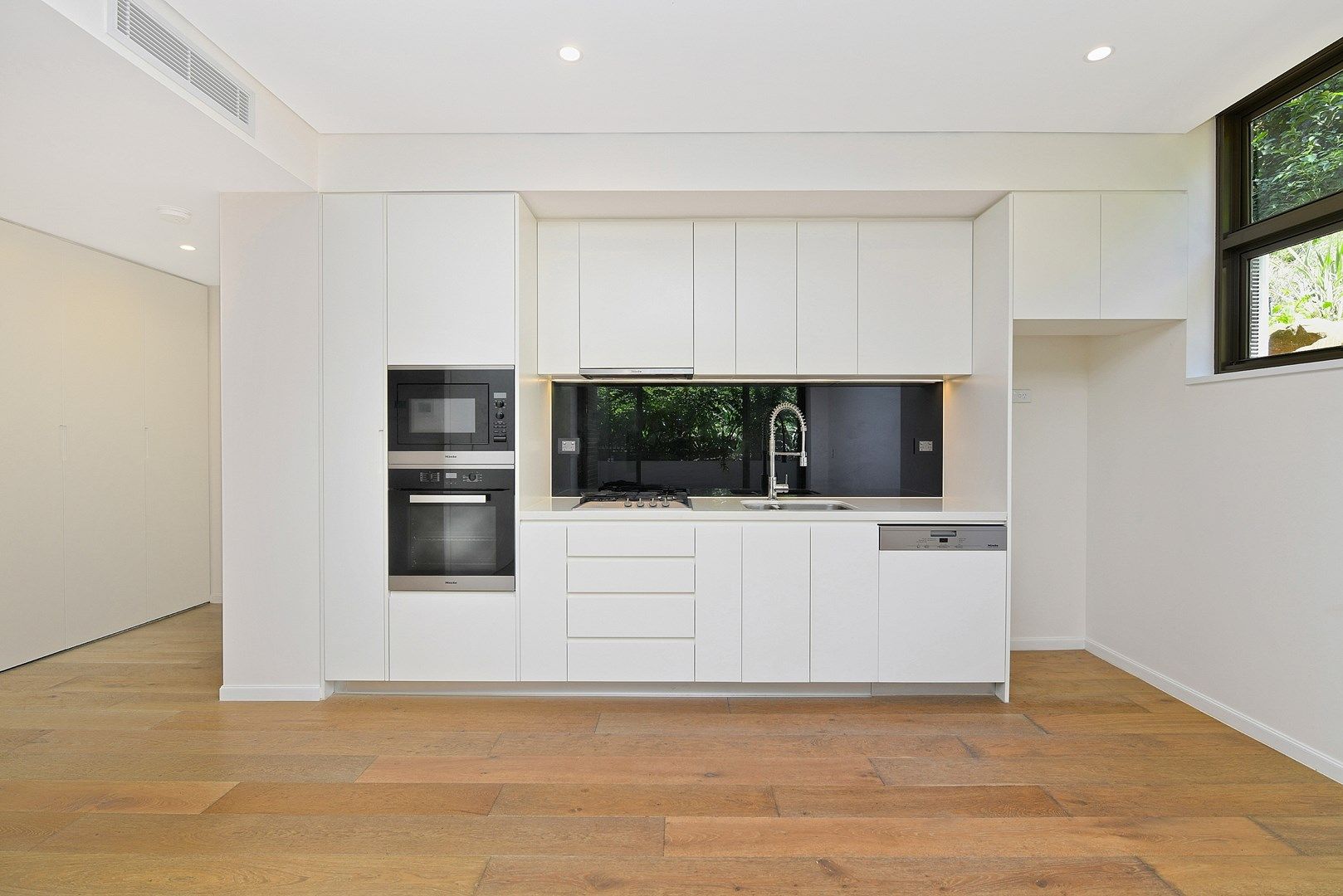 1 bedrooms Apartment / Unit / Flat in A210/27-43 Little Street LANE COVE NSW, 2066