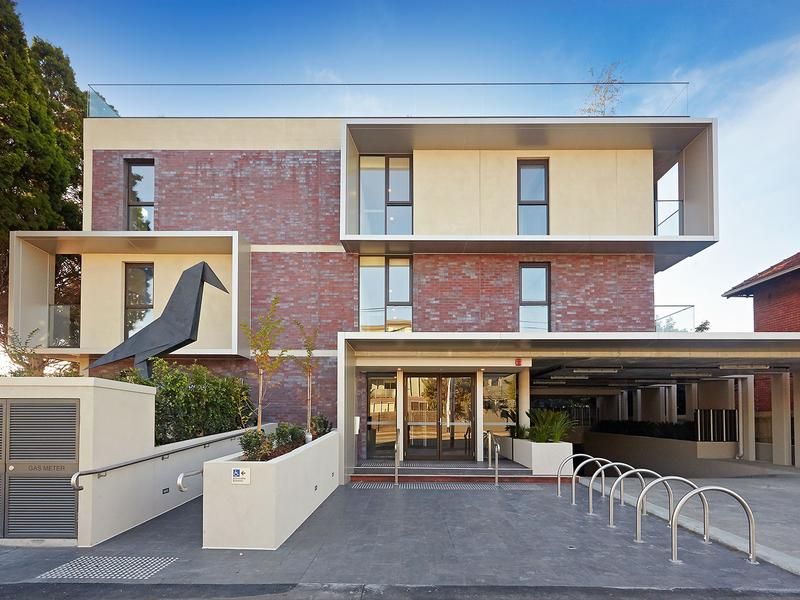 1 bedrooms Apartment / Unit / Flat in 107/88 Carlisle Street ST KILDA VIC, 3182