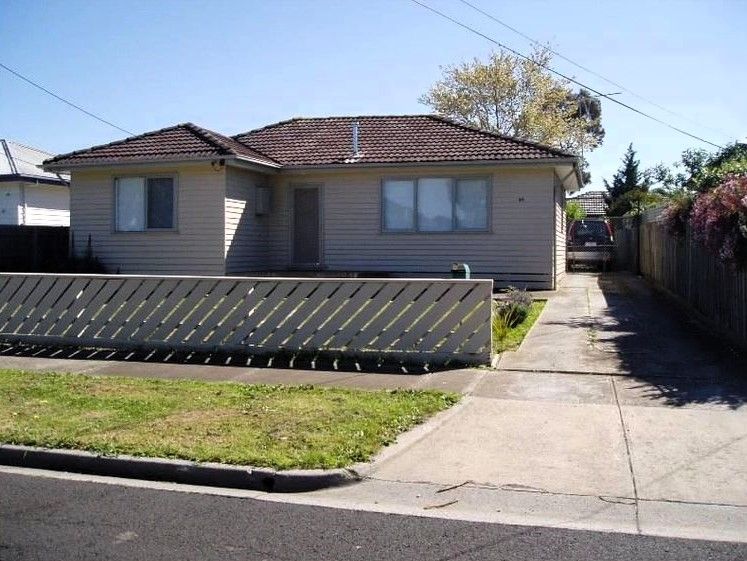 3 bedrooms House in 46 Andrew Road ST ALBANS VIC, 3021