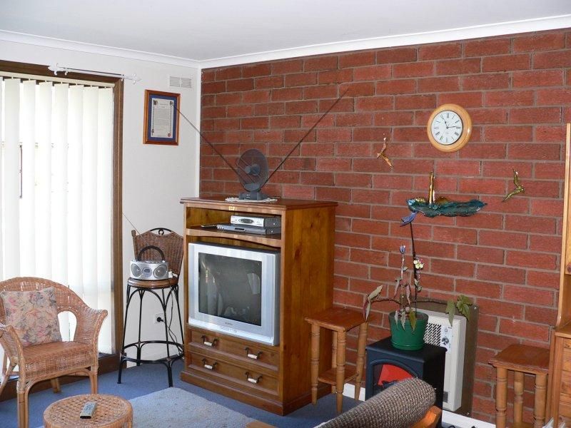 Unit 3, 164 Weld Street, BEACONSFIELD TAS 7270, Image 2