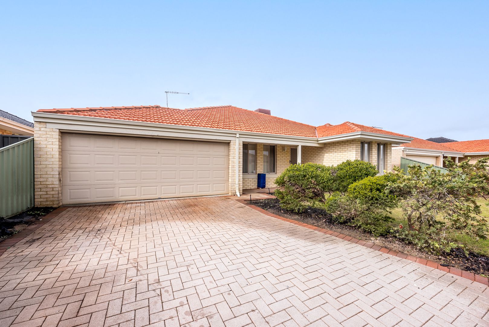 33 Blue Mountain Link, Merriwa WA 6030 House For Rent 585 Domain