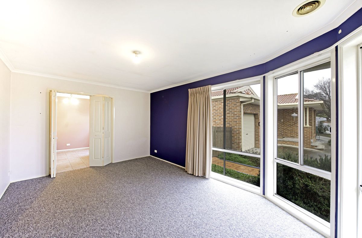 7 Gurrit Place, Ngunnawal ACT 2913, Image 2