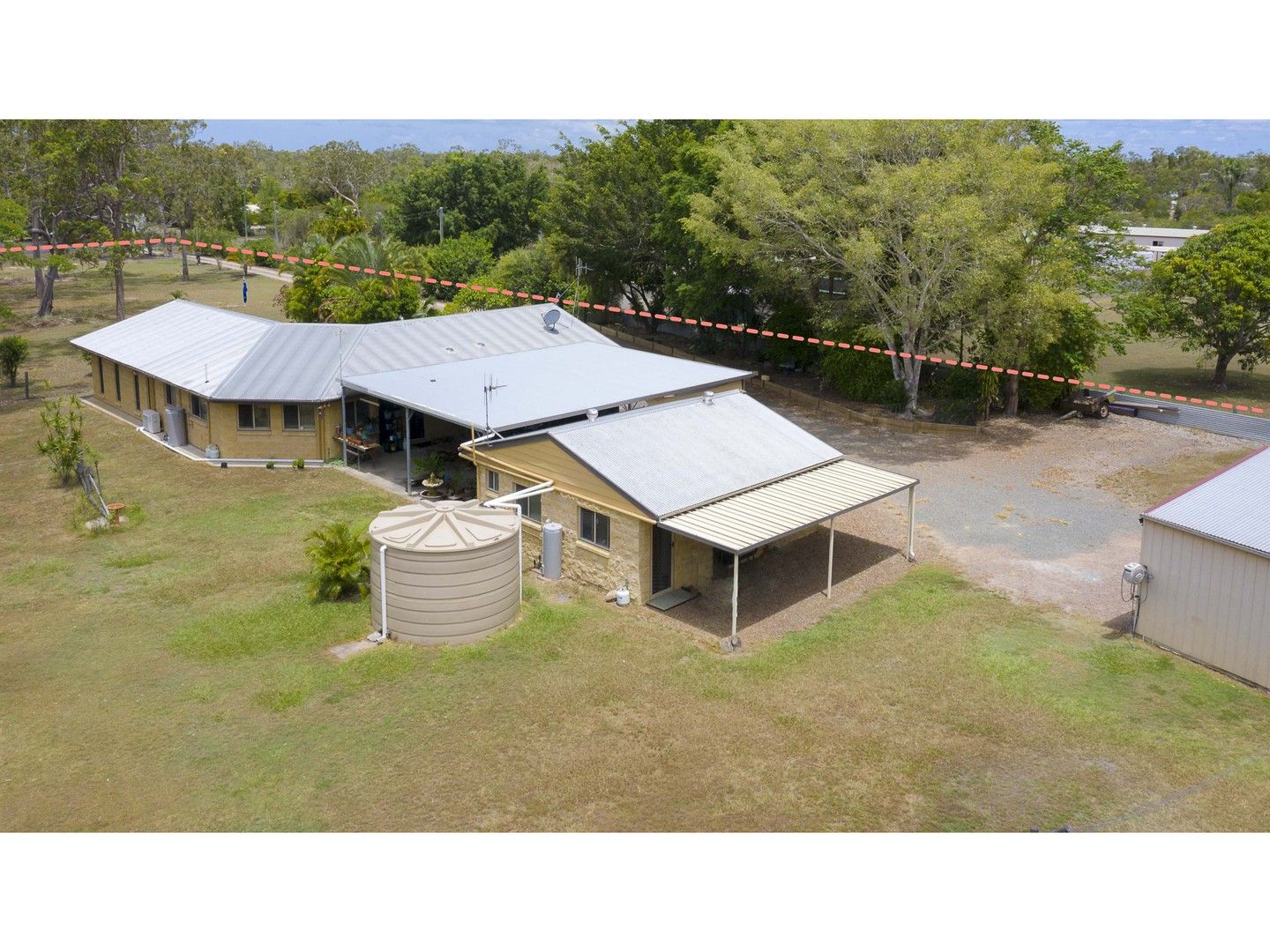 47 Amanda Avenue, Oakhurst QLD 4650, Image 2