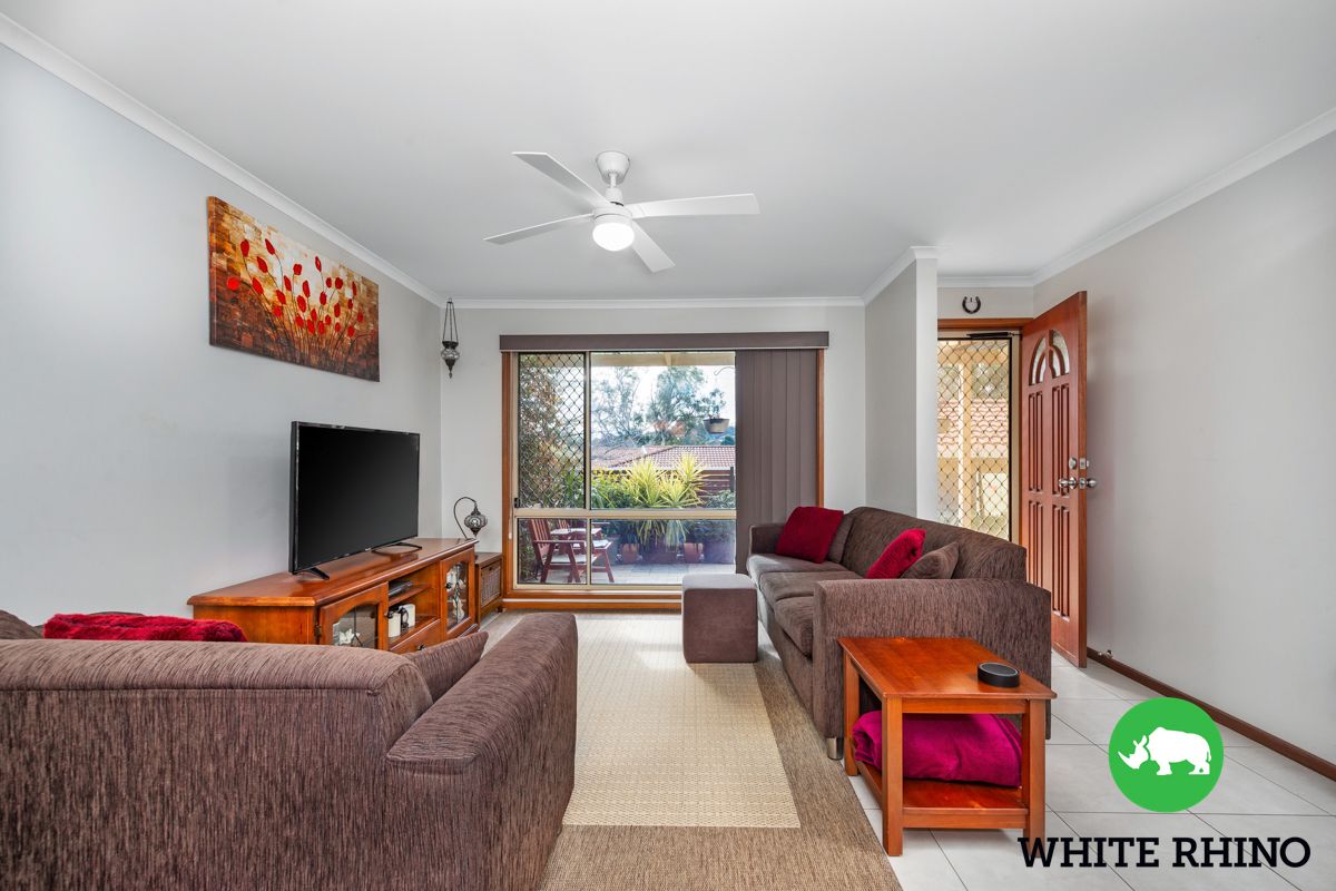 24/27 Elm Way, Jerrabomberra NSW 2619, Image 2