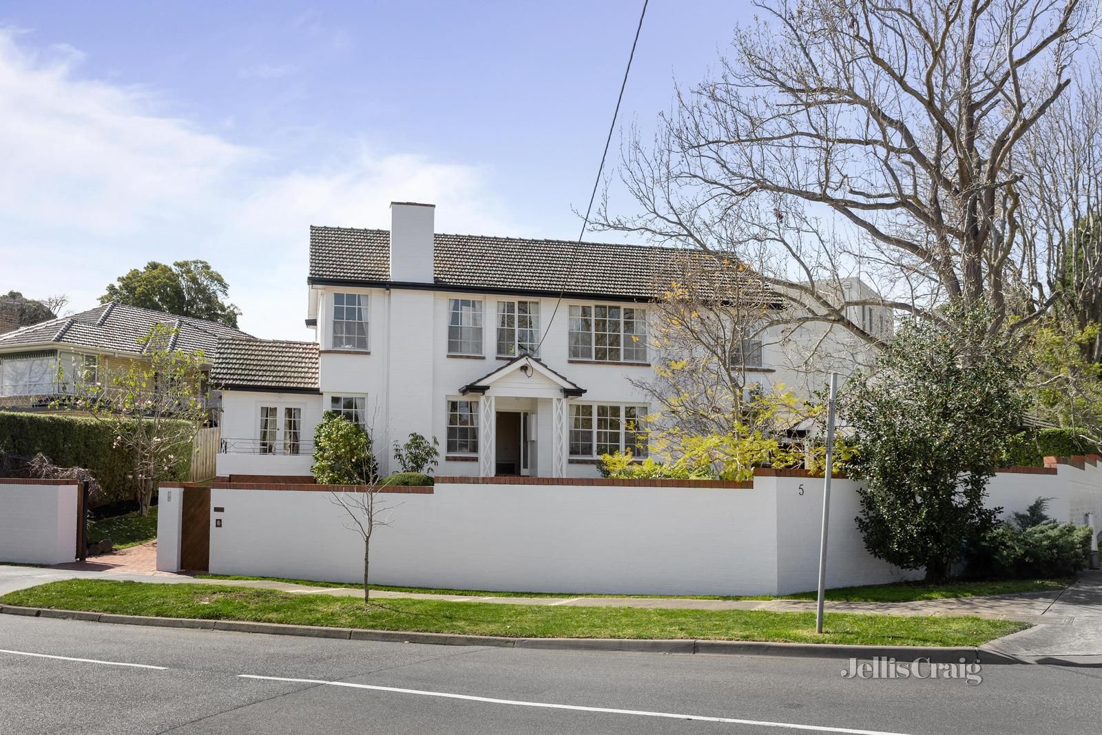 5 bedrooms House in 5 Bernard Street BALWYN NORTH VIC, 3104