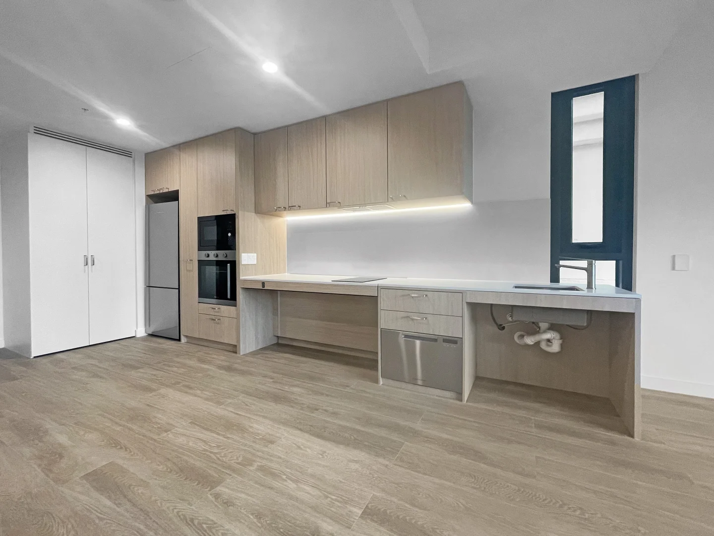 Additional image 2 of 203/36 Baker Street, Gosford NSW 2250