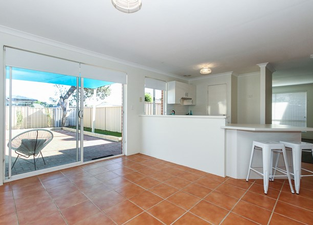 24 Chancellor Rise, Marangaroo WA 6064