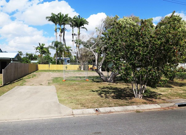 25 Johnson Street, West Mackay QLD 4740