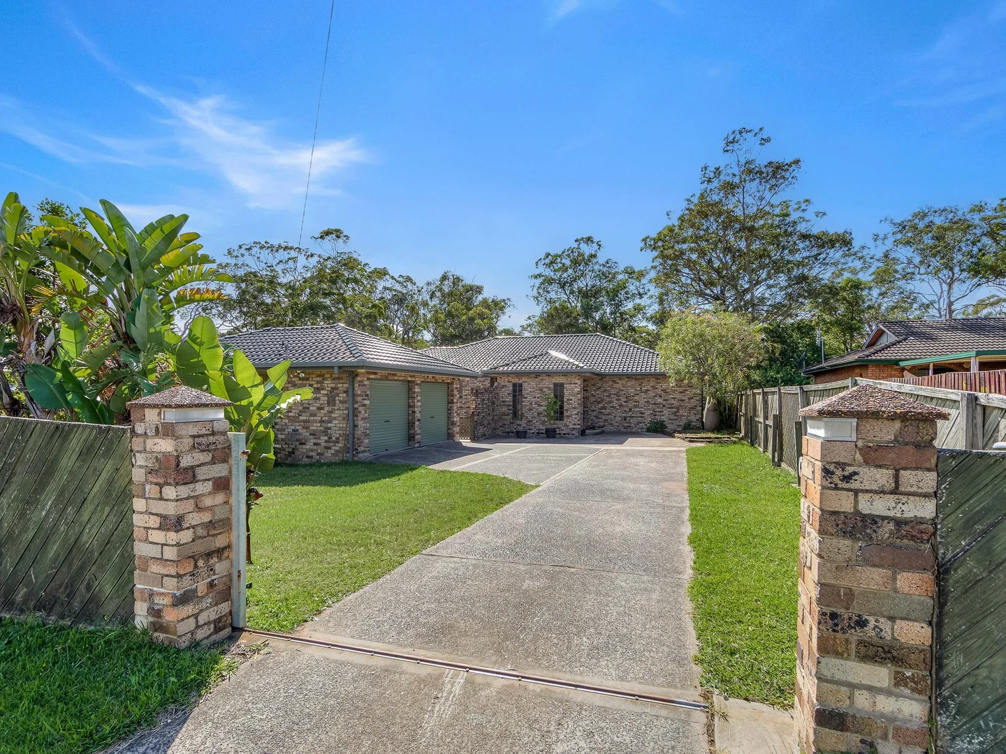 61 Grandview Parade, Gorokan NSW 2263