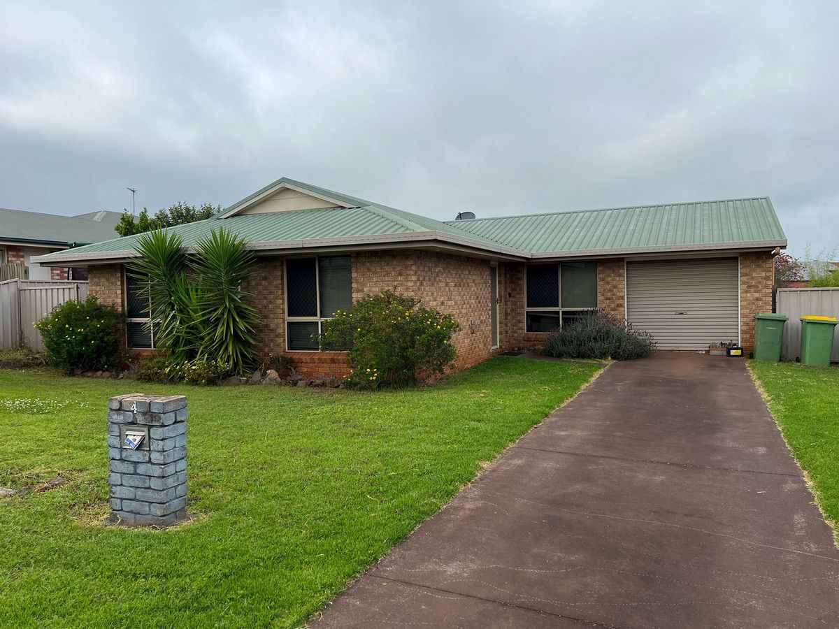 4 Strathconan Drive, Glenvale QLD 4350, Image 0