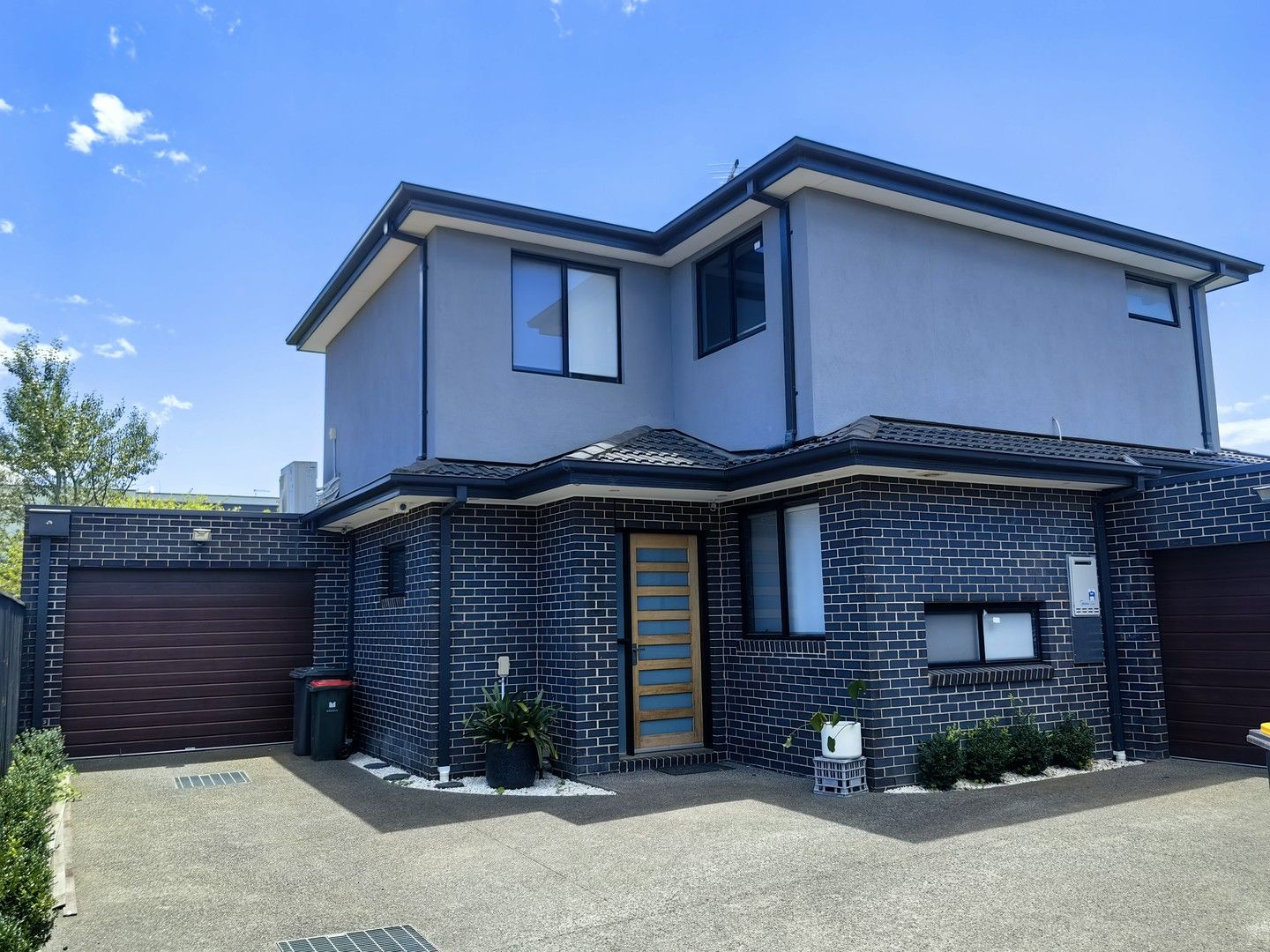 2/1169 North Road, Oakleigh VIC 3166 House For Rent 900 Domain