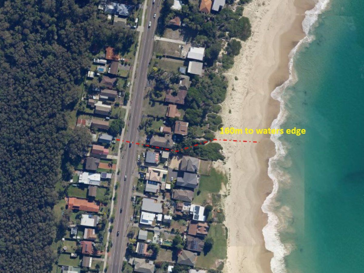 6 bedrooms House in 94 Budgewoi Road NORAVILLE NSW, 2263