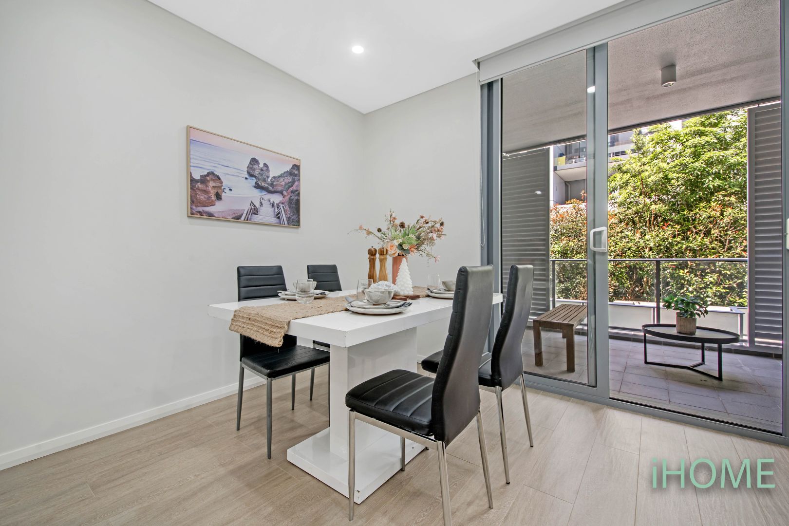 305/3 Hazlewood Place, Epping NSW 2121, Image 2