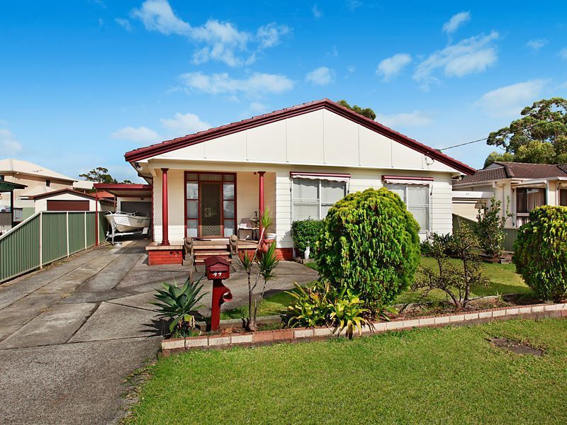 44 Westbrook Parade, Gorokan NSW 2263, Image 2