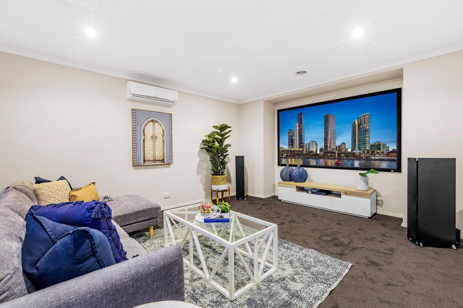 36 Roaming Road, Doreen VIC 3754, Image 2