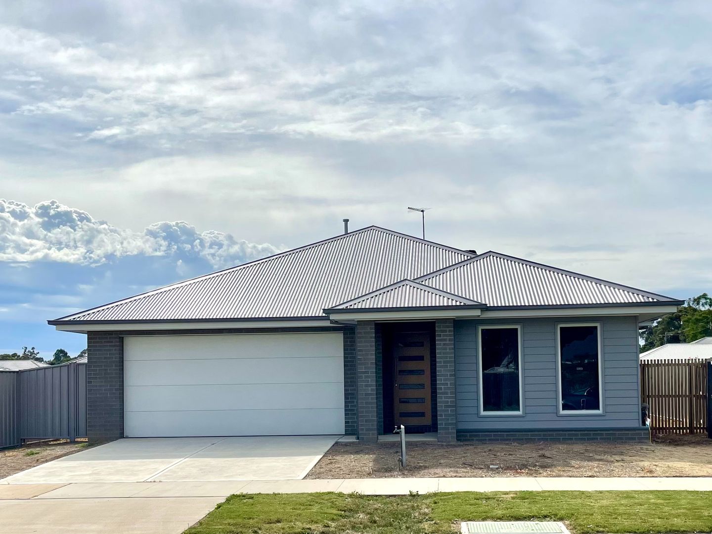 2 Livingston Boulevard, Benalla VIC 3672, Image 0