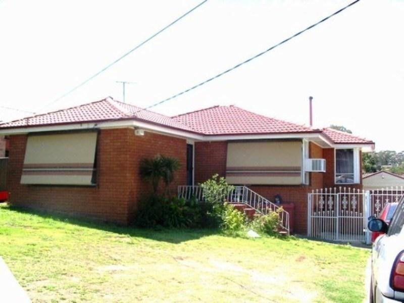 3 bedrooms House in 353 Blacktown Rd PROSPECT NSW, 2148