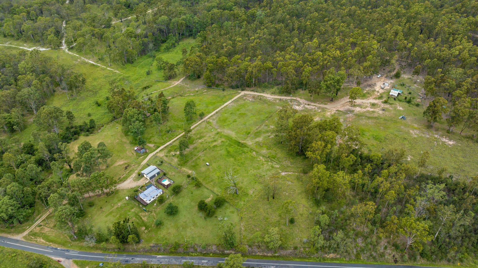 2555 Armidale Road, Blaxlands Creek NSW 2460, Image 2