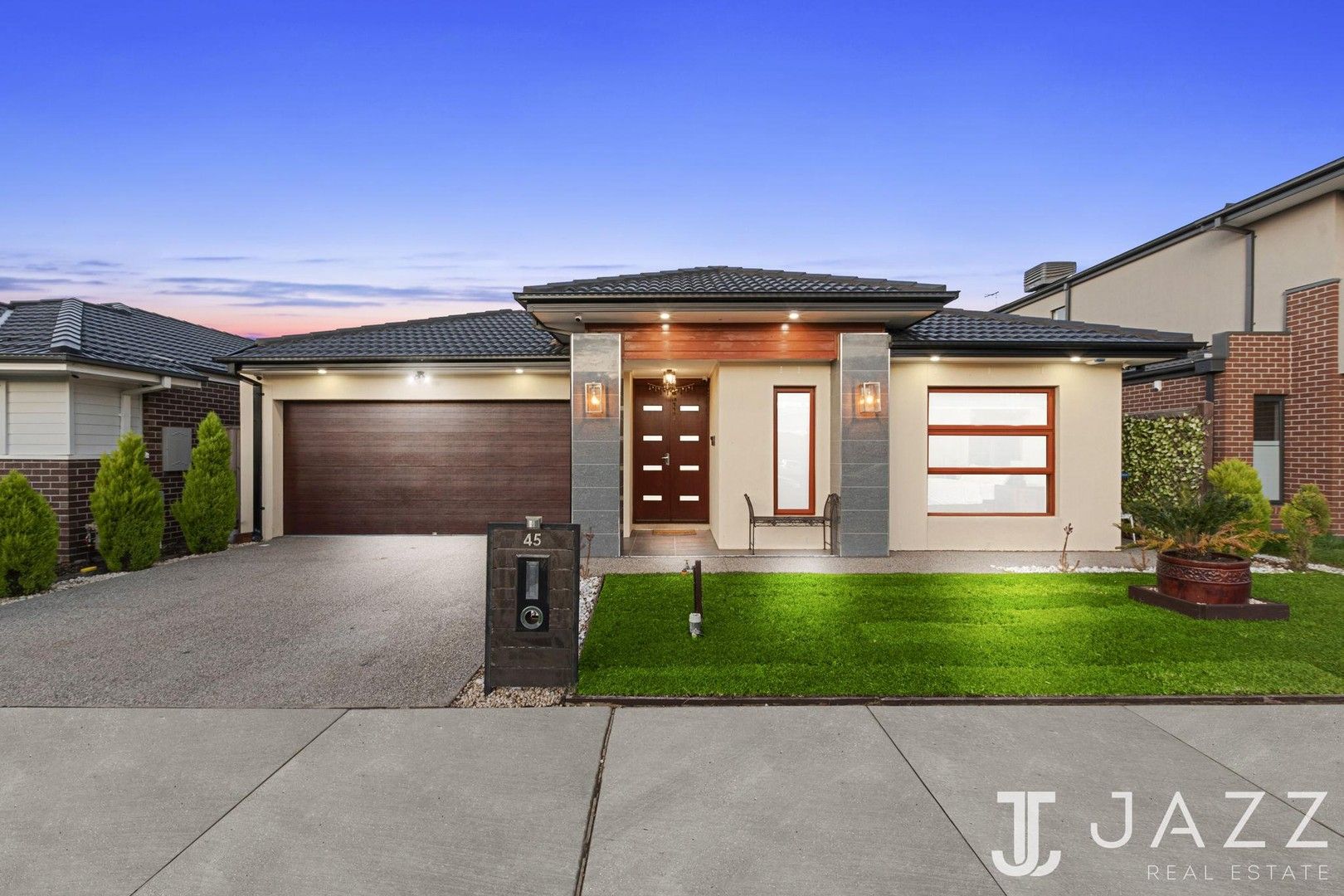4 bedrooms House in 45 Squadron Road POINT COOK VIC, 3030