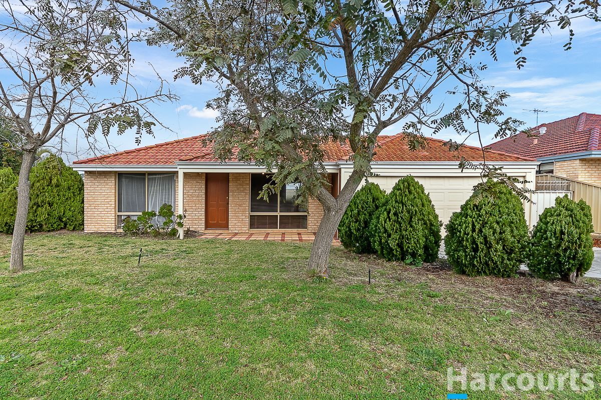 3 bedrooms House in 1 Politis Link WANNEROO WA, 6065