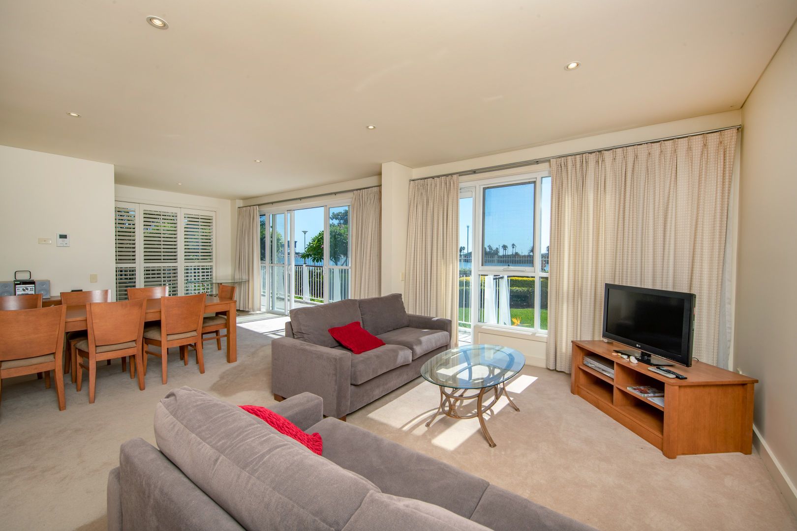 37/304 Wharf Road, Newcastle NSW 2300, Image 1