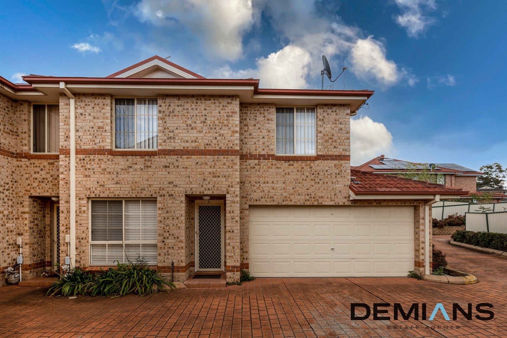 3 bedrooms Townhouse in 4/154-156 Leacocks Lane CASULA NSW, 2170